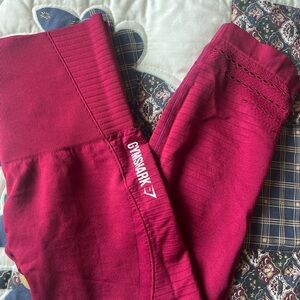 Gymshark Cropped Red Leggings | SMALL